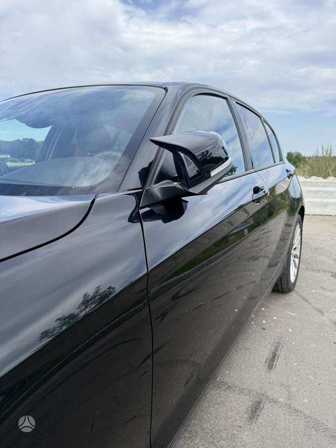 BMW 120, 2.0 l., hatchback