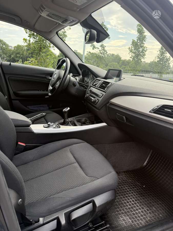 BMW 120, 2.0 l., Хэтчбек