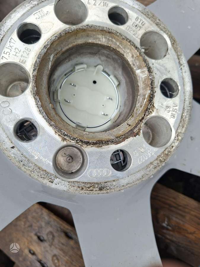 Audi A5 8T0601025B, light alloy, R17