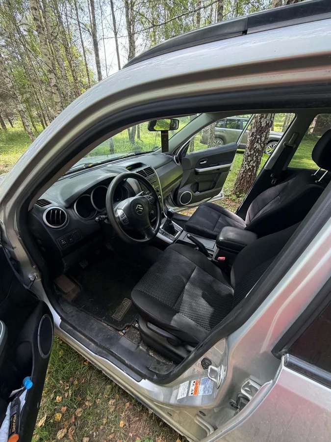 Suzuki Grand Vitara - 4