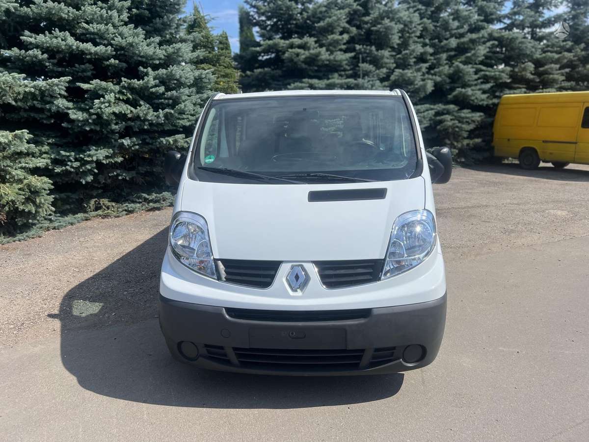 Renault Trafic, 2.5 l., Минивэн