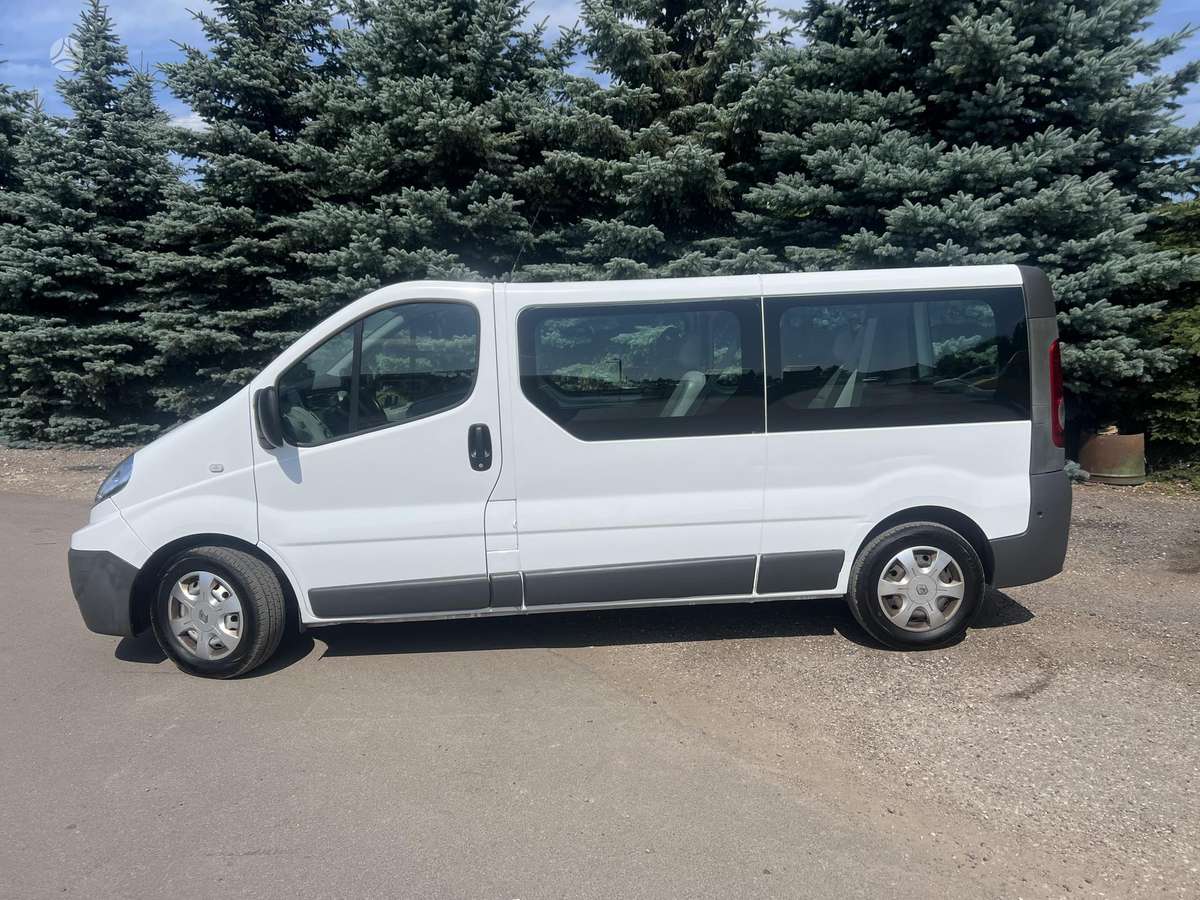 Renault Trafic, 2.5 l., Минивэн