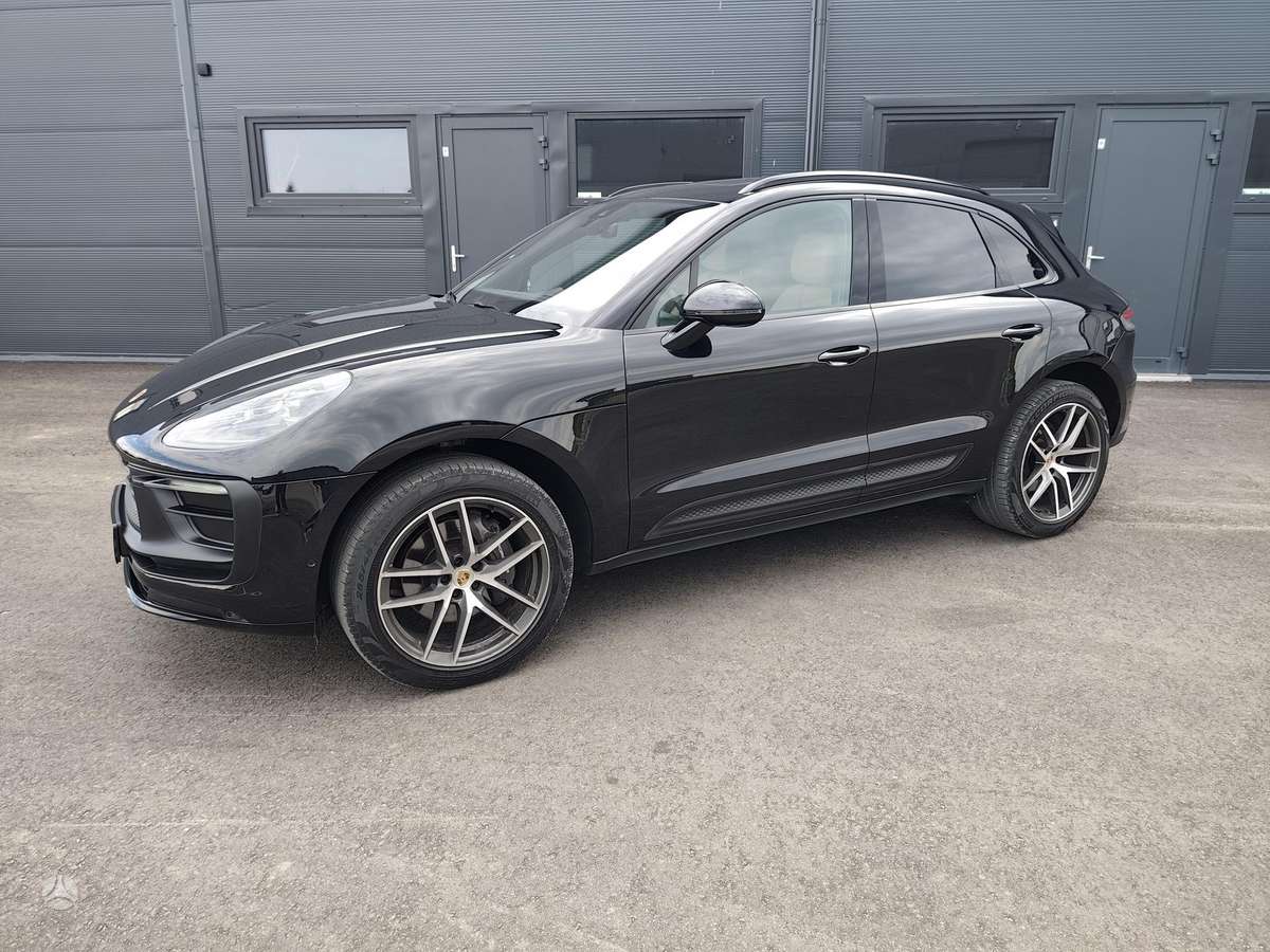 Porsche Macan - 4