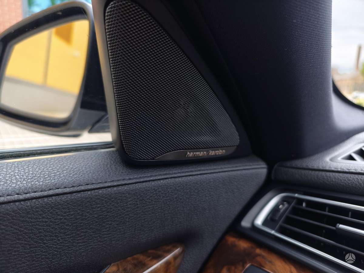 BMW 740, 3.0 l., Седан