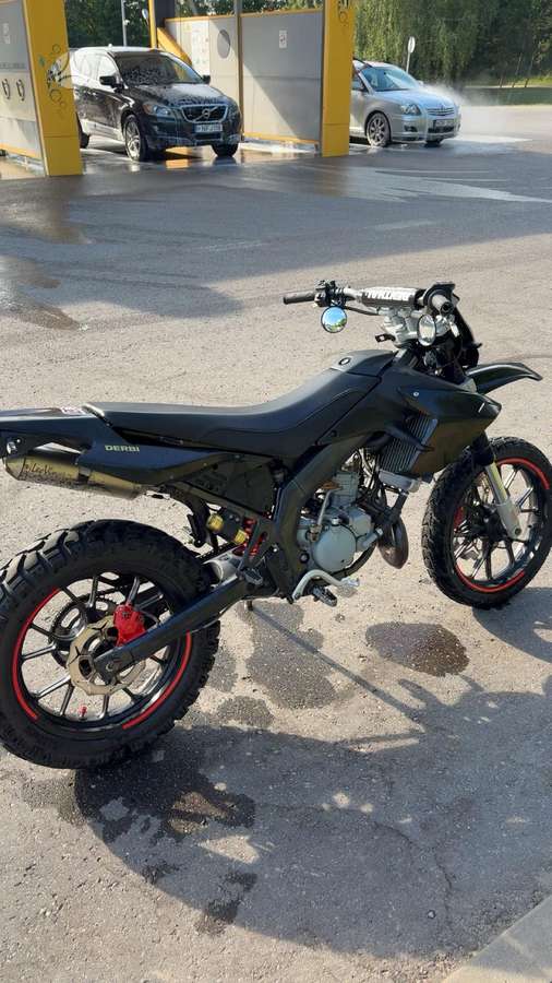 Derbi Senda 49cc, supermoto