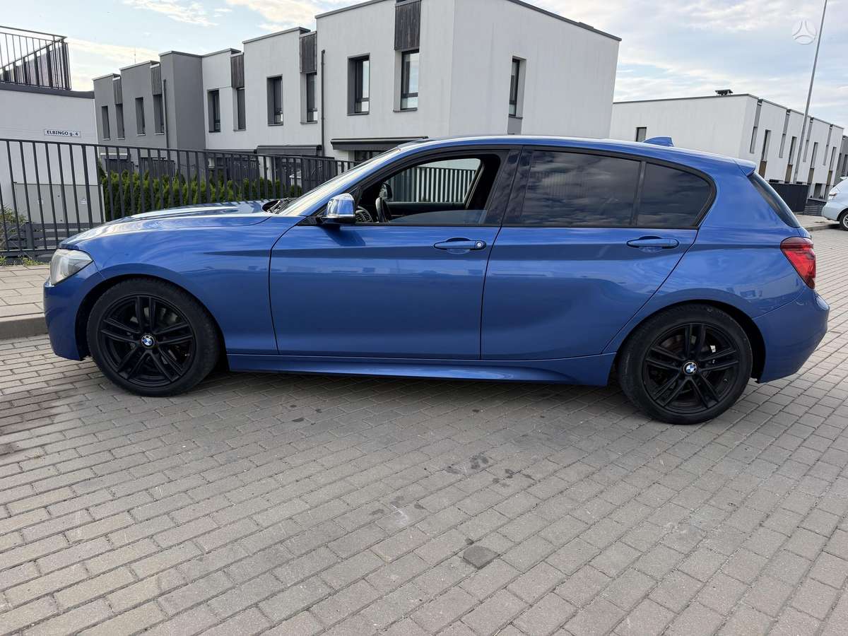 BMW 125, 2.0 l., hatchback