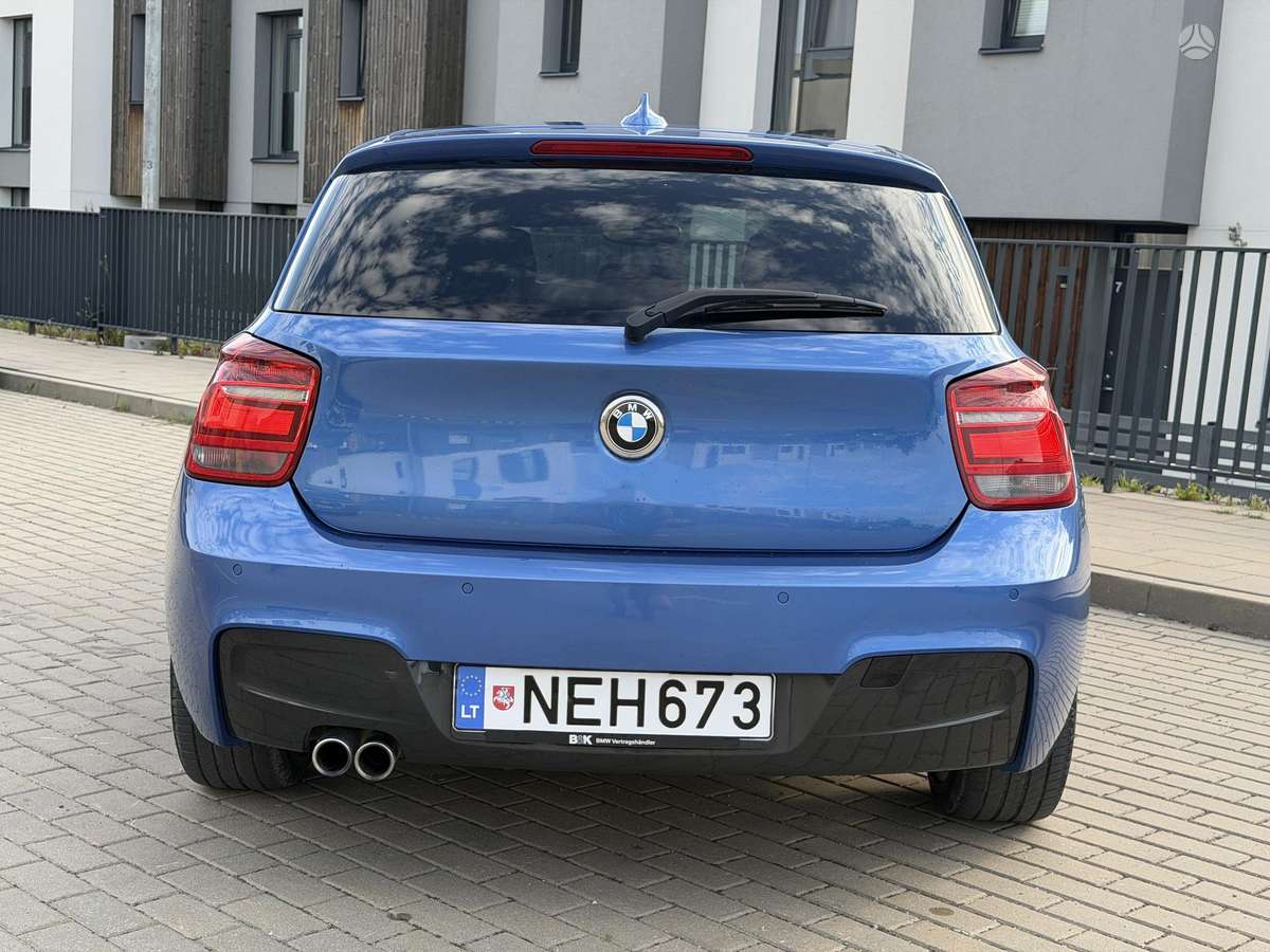 BMW 125, 2.0 l., Хэтчбек