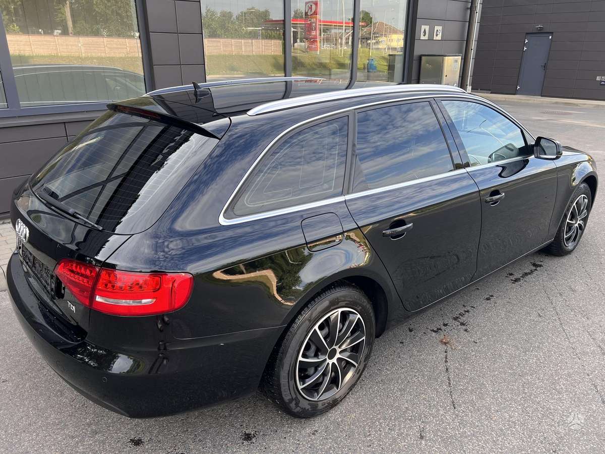 Audi A4, 2.0 l., universalas