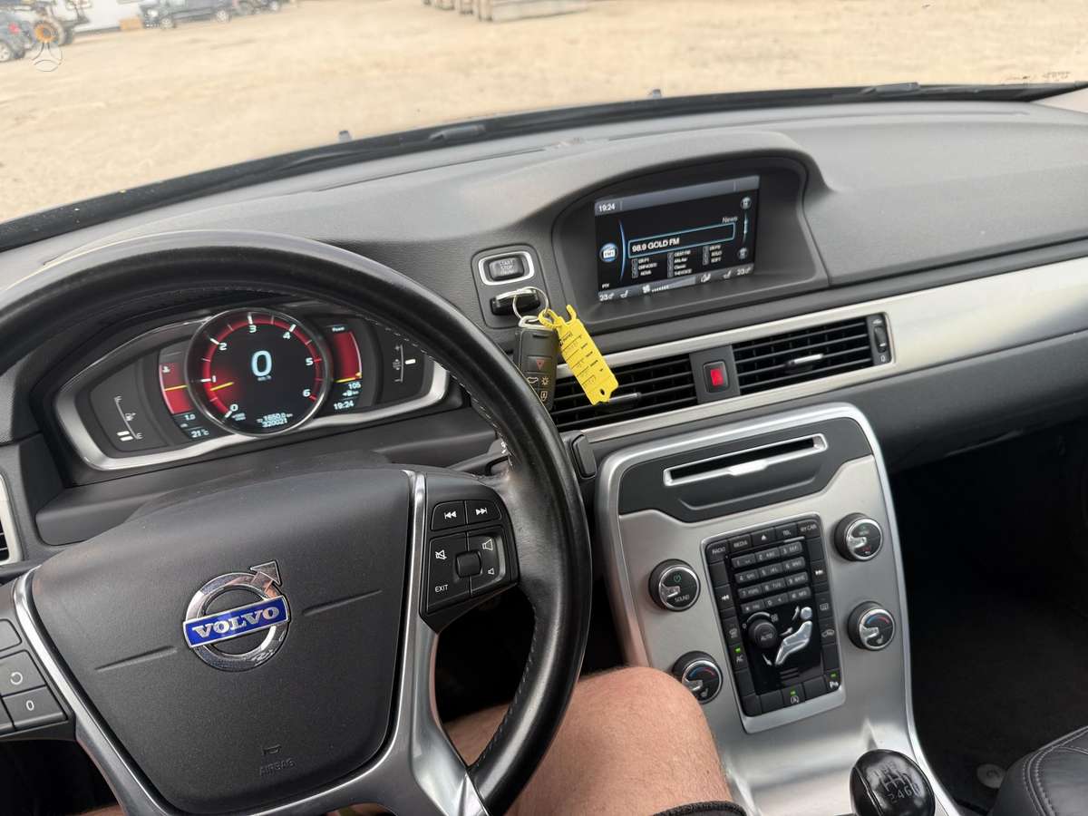 Volvo S80, 2.4 l., Седан
