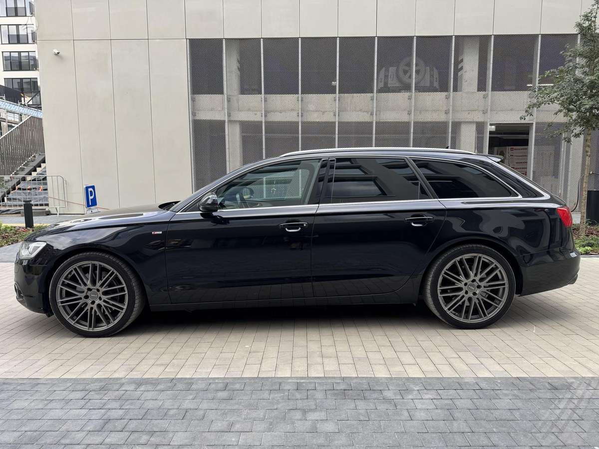 Audi A6, 3.0 l., universalas