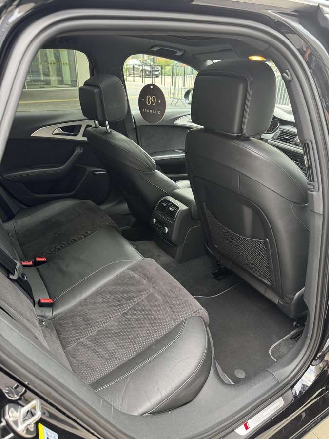 Audi A6, 3.0 l., universalas