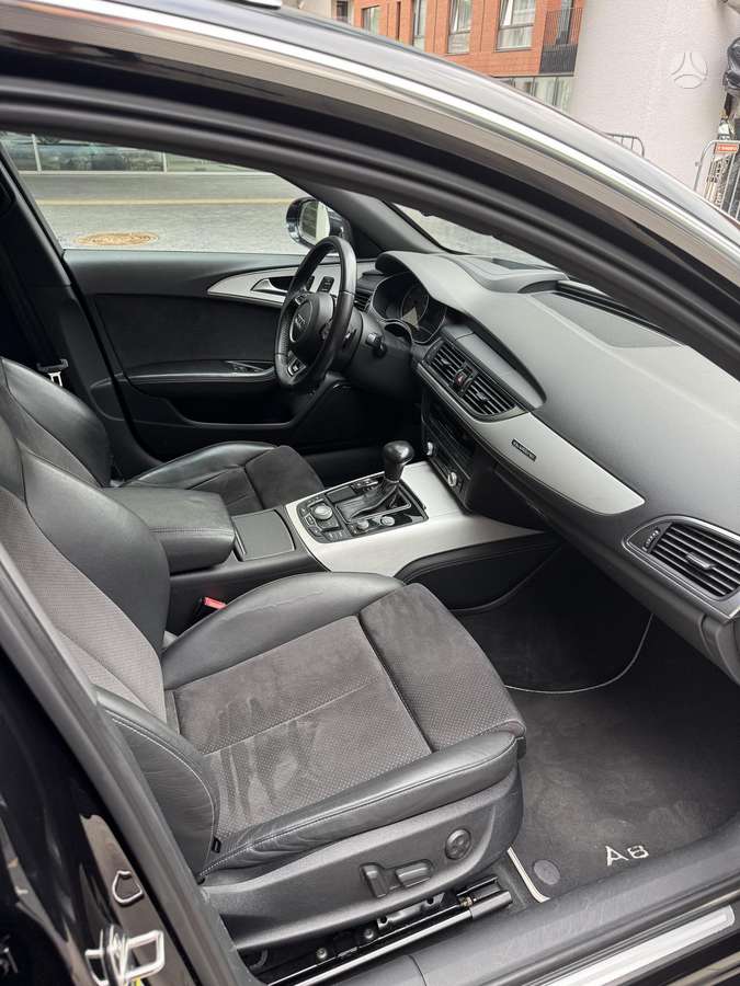 Audi A6, 3.0 l., universalas