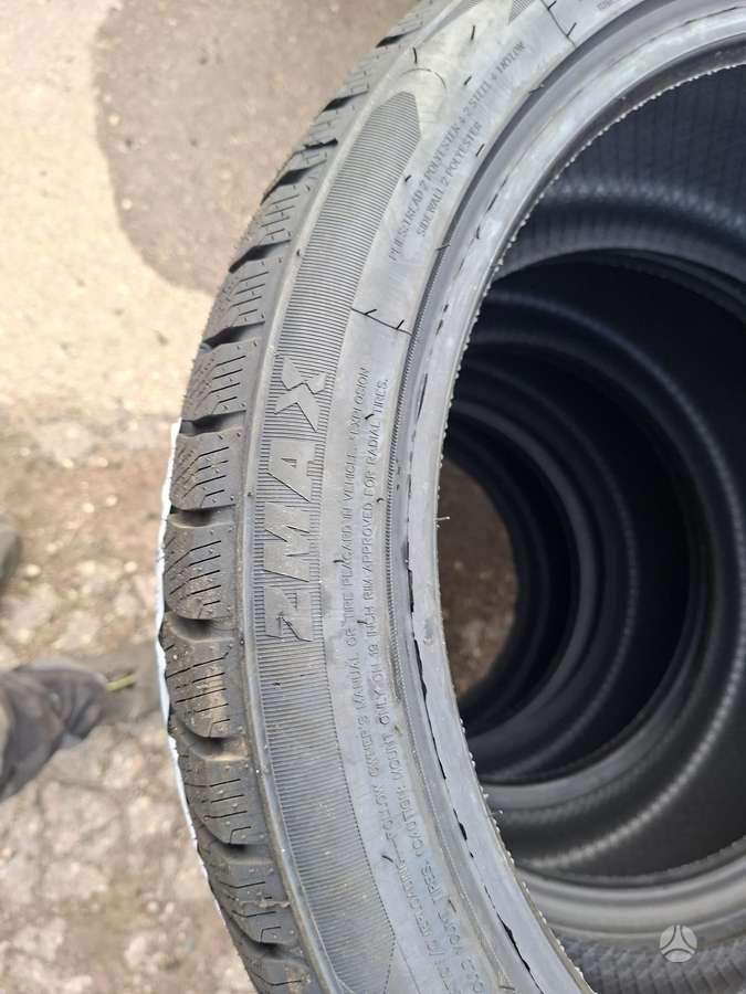 Zmax 2026, žieminės 245/40 R19
