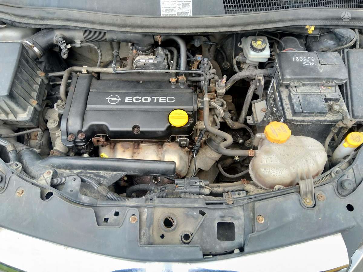 Opel Corsa, 1.2 l., Купе (coupe)