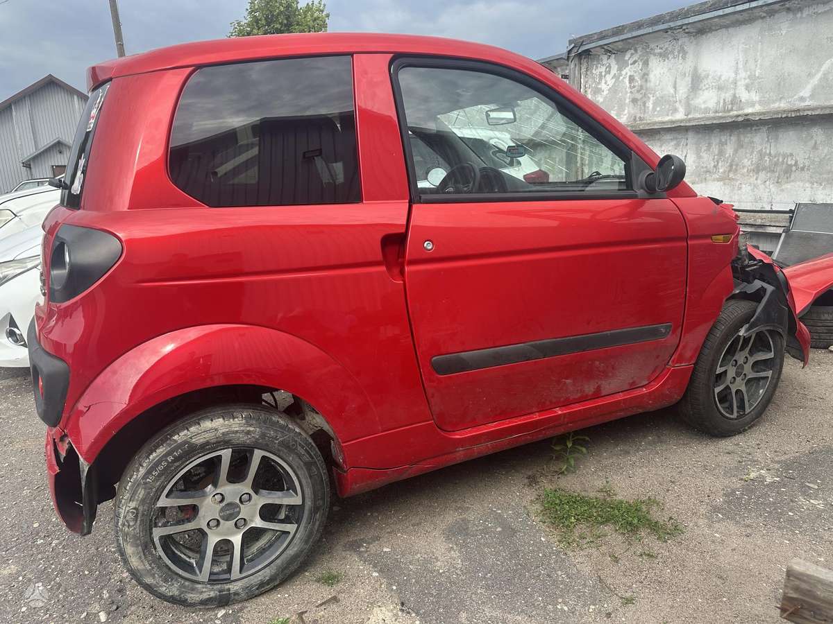 Microcar Mgo, hatchback