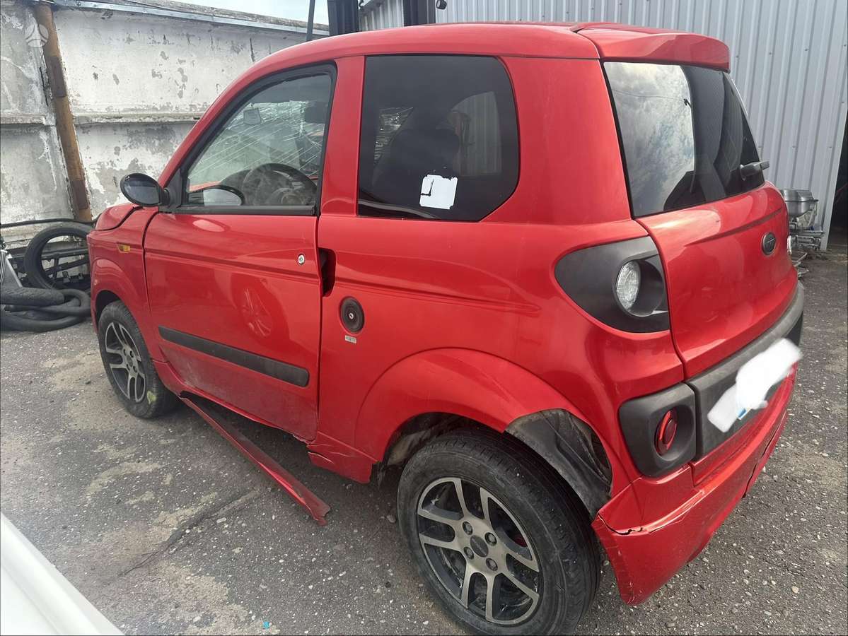 Microcar Mgo, Хэтчбек