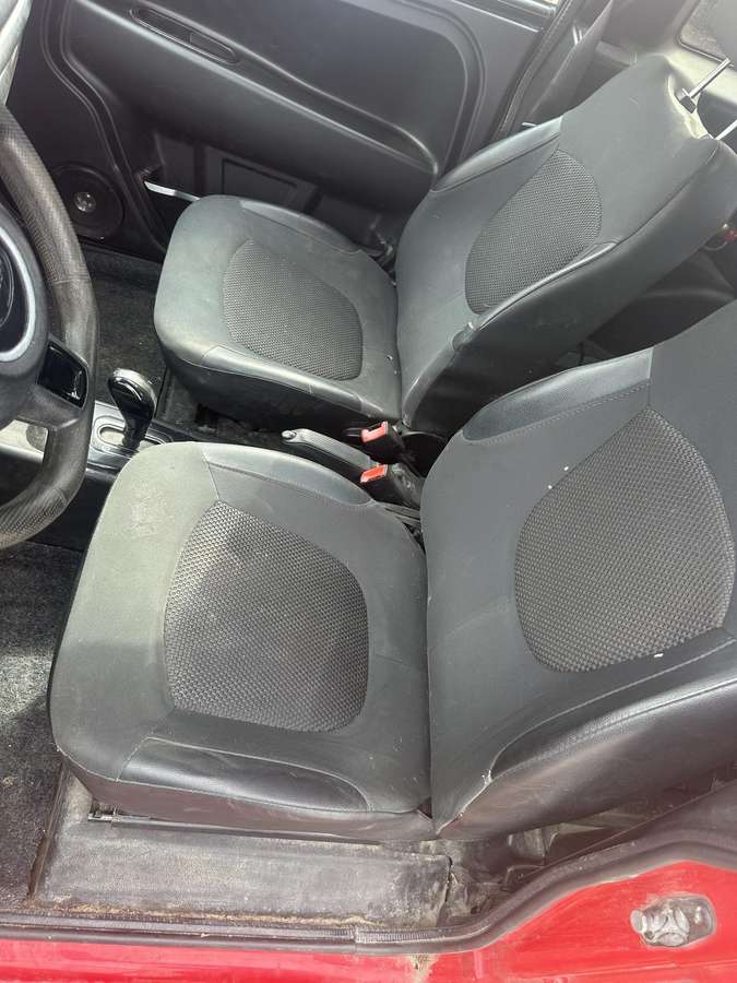 Microcar Mgo, hatchback