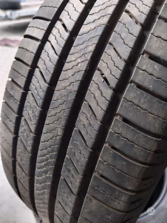 Michelin, universalios 235/55 R17
