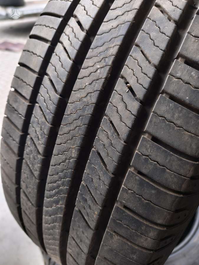 Michelin, всесезонные 235/55 R17
