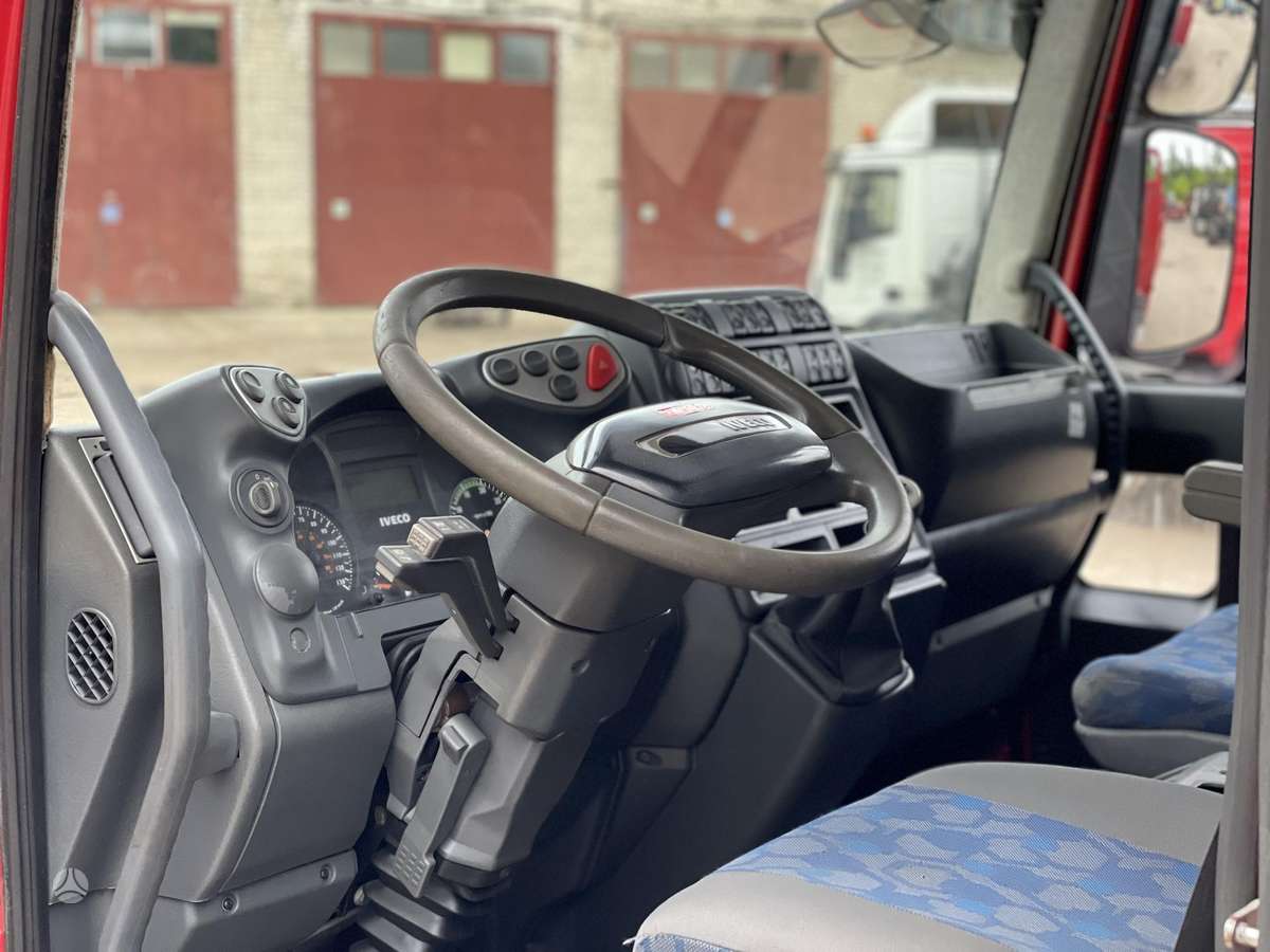 Iveco EUROCARGO, самосвалы с краном