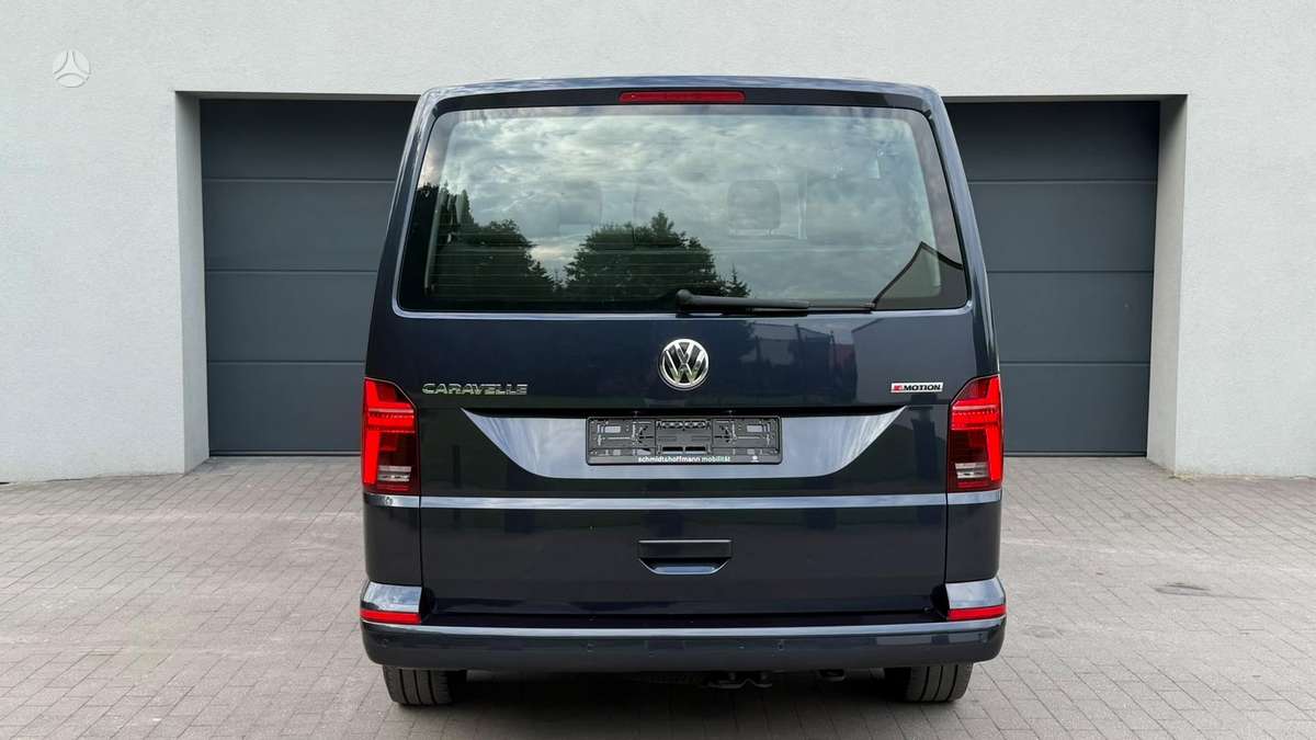 Volkswagen Caravelle - 5