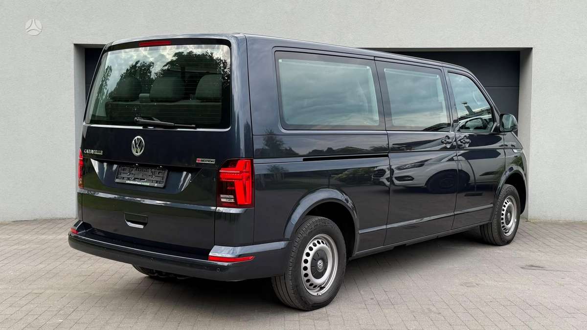 Volkswagen Caravelle - 6