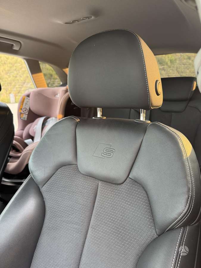 Audi Q5, 2.0 l., Внедорожник / Кроссовер