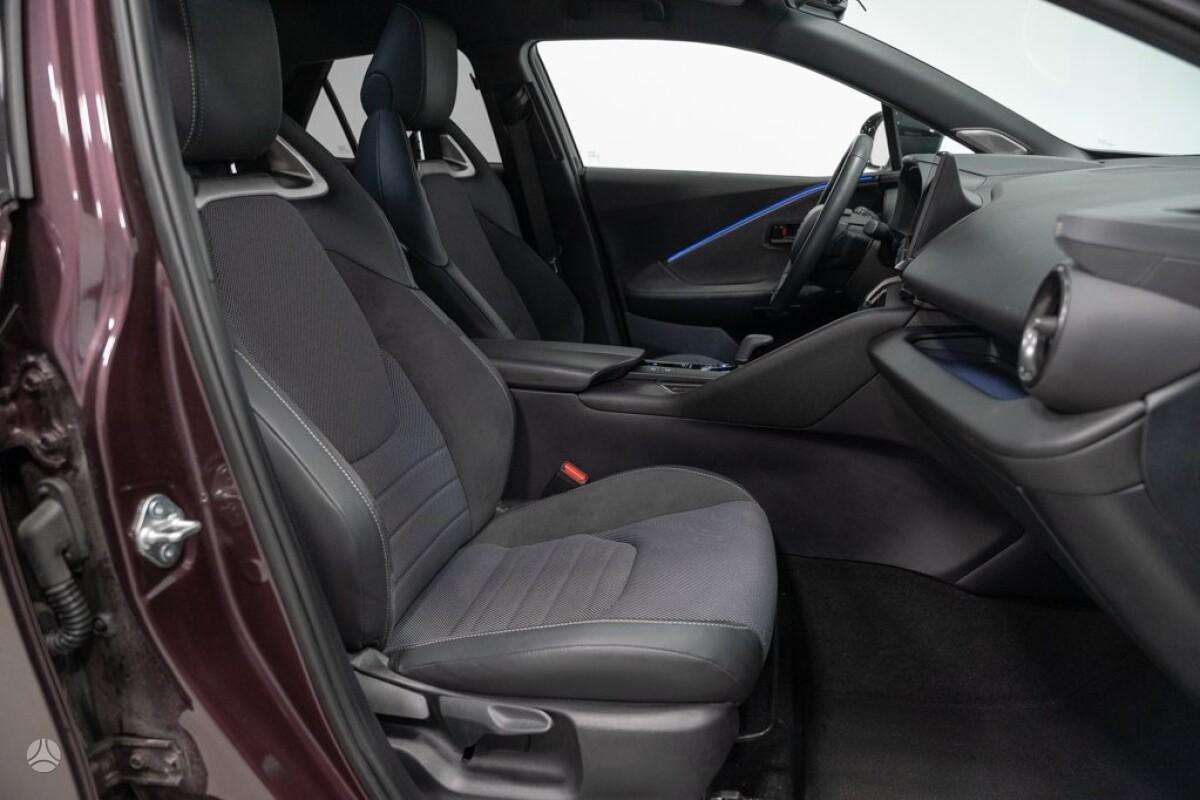 Toyota C-HR - 7