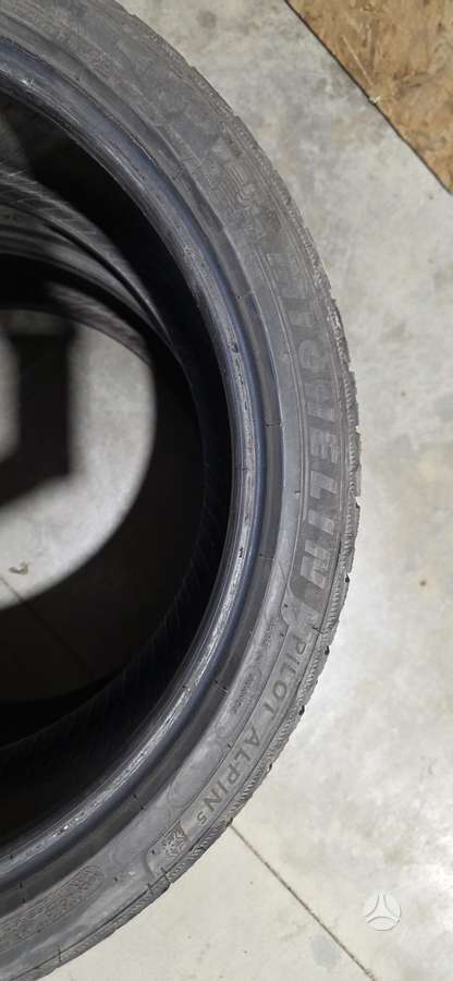 Michelin Pilot Alpin5, winter 275/35 R20