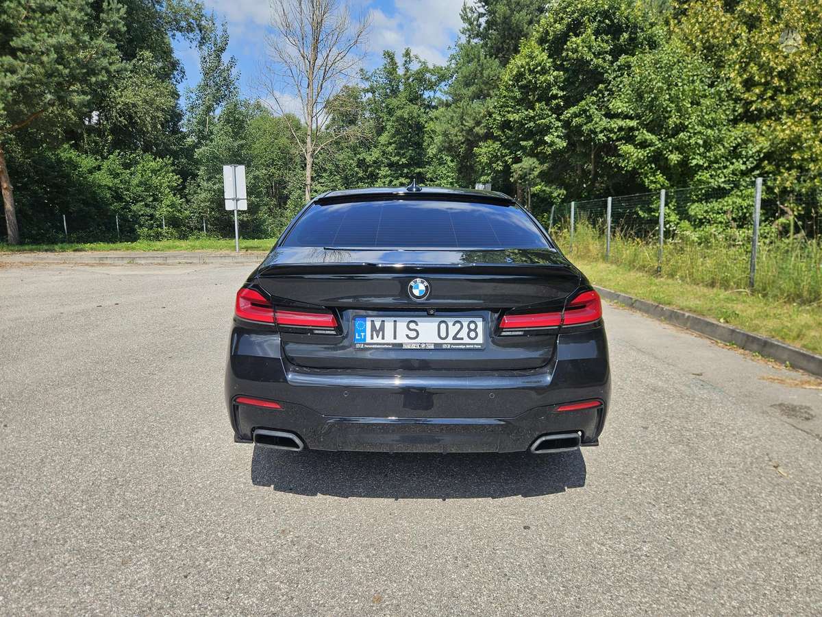 BMW M550, 4.4 l., Седан