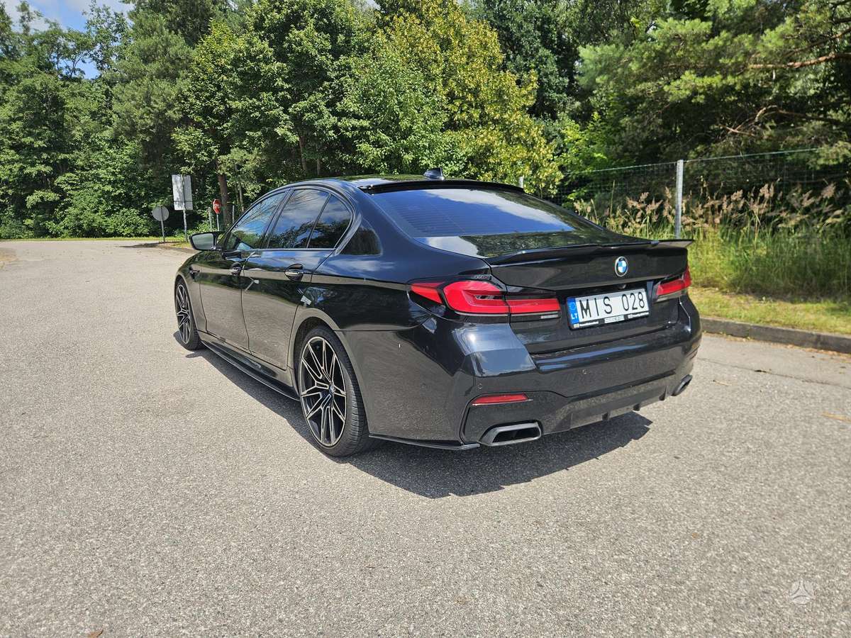 BMW M550, 4.4 l., Седан