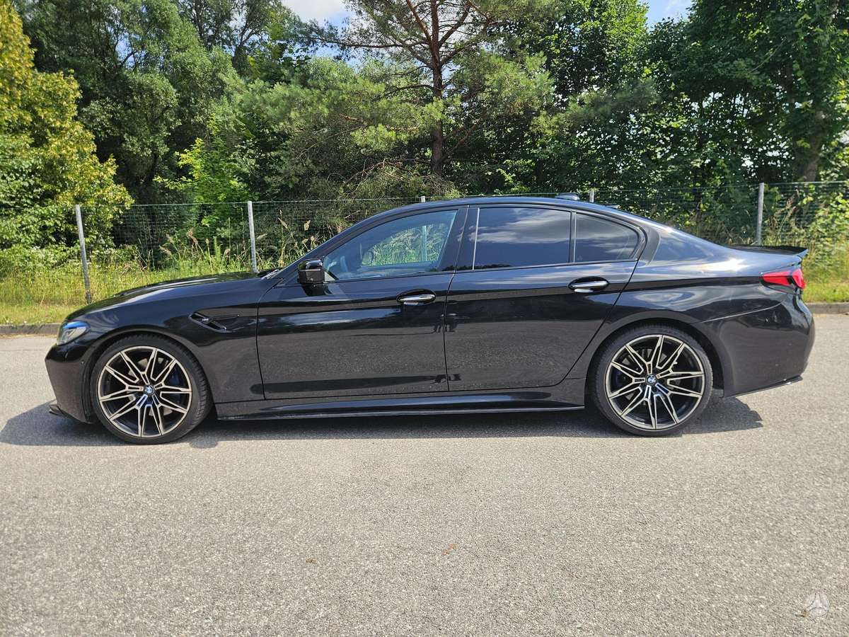 BMW M550, 4.4 l., Седан