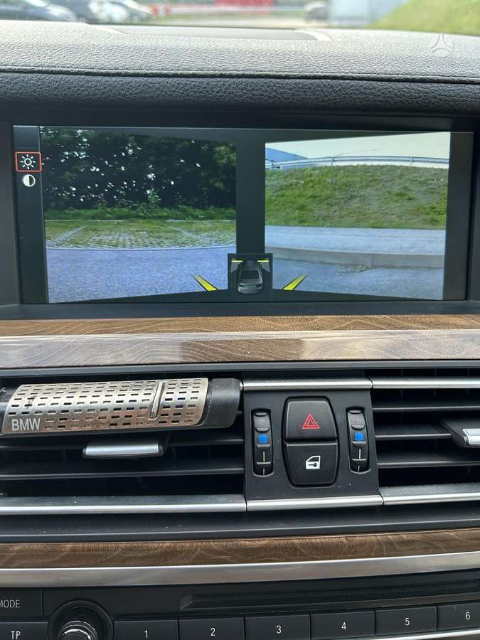 BMW 730, 3.0 l., Седан
