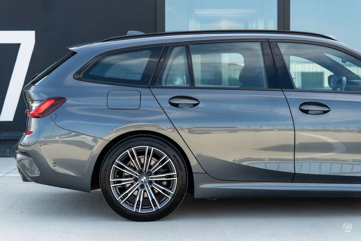 BMW 320, 2.0 l., wagon