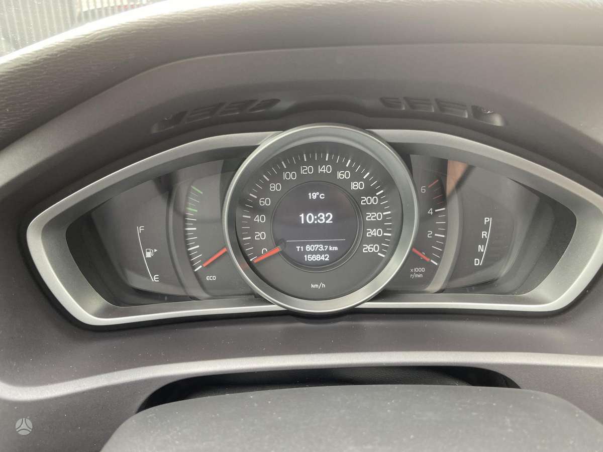 Volvo V40 - 7