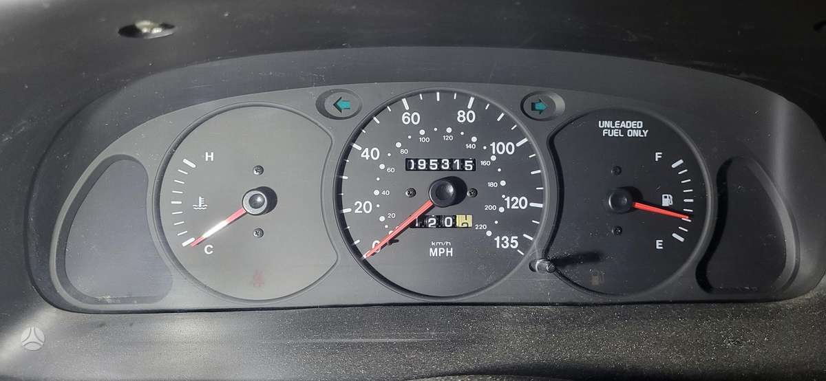 Kia Sephia, 1.8 l., Седан