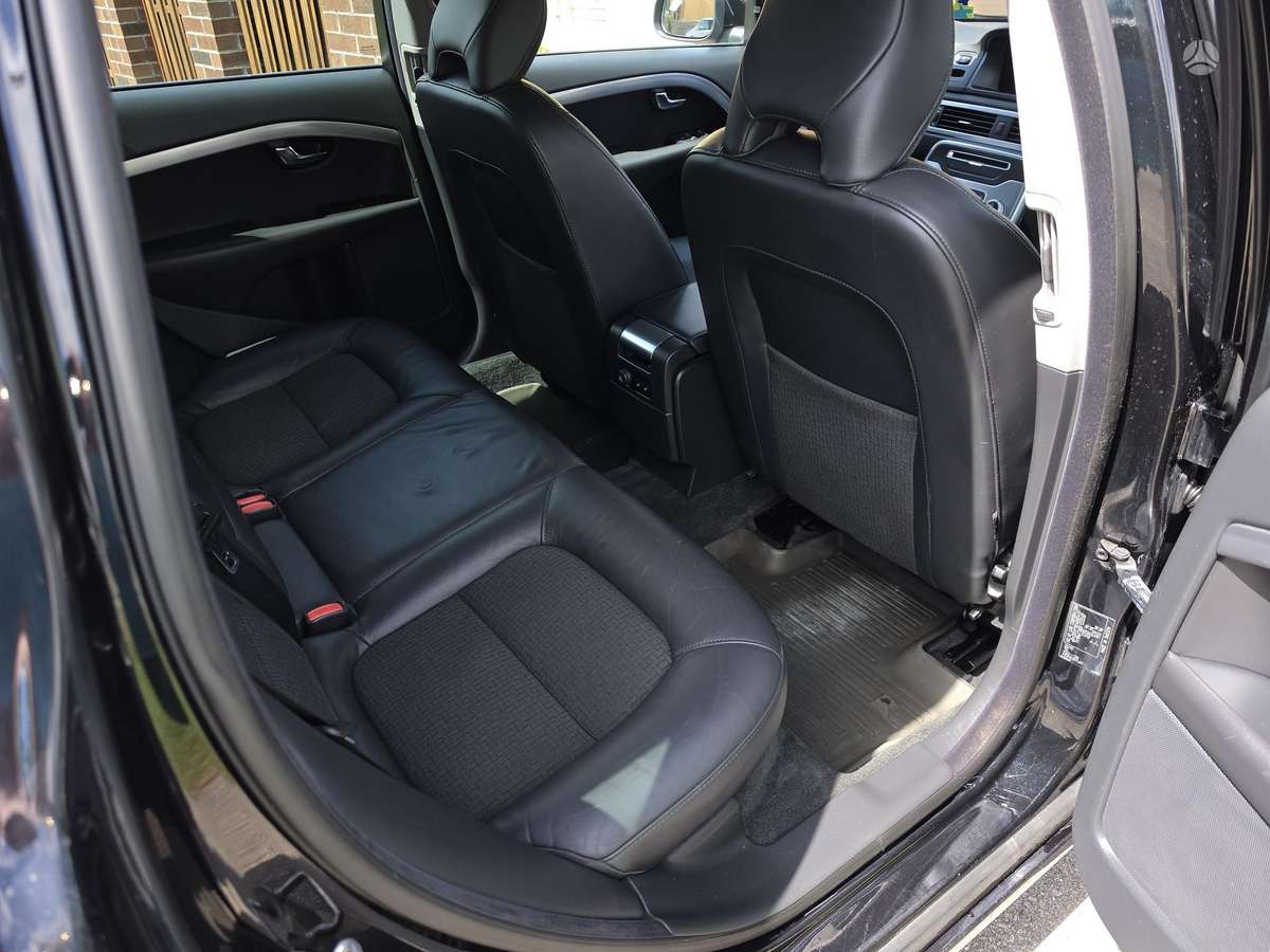 Volvo V70, 2.0 l., Универсал