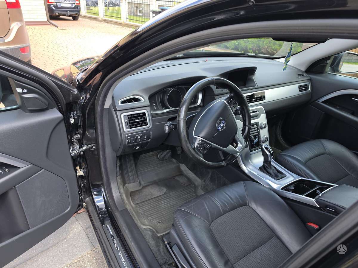 Volvo V70, 2.0 l., Универсал