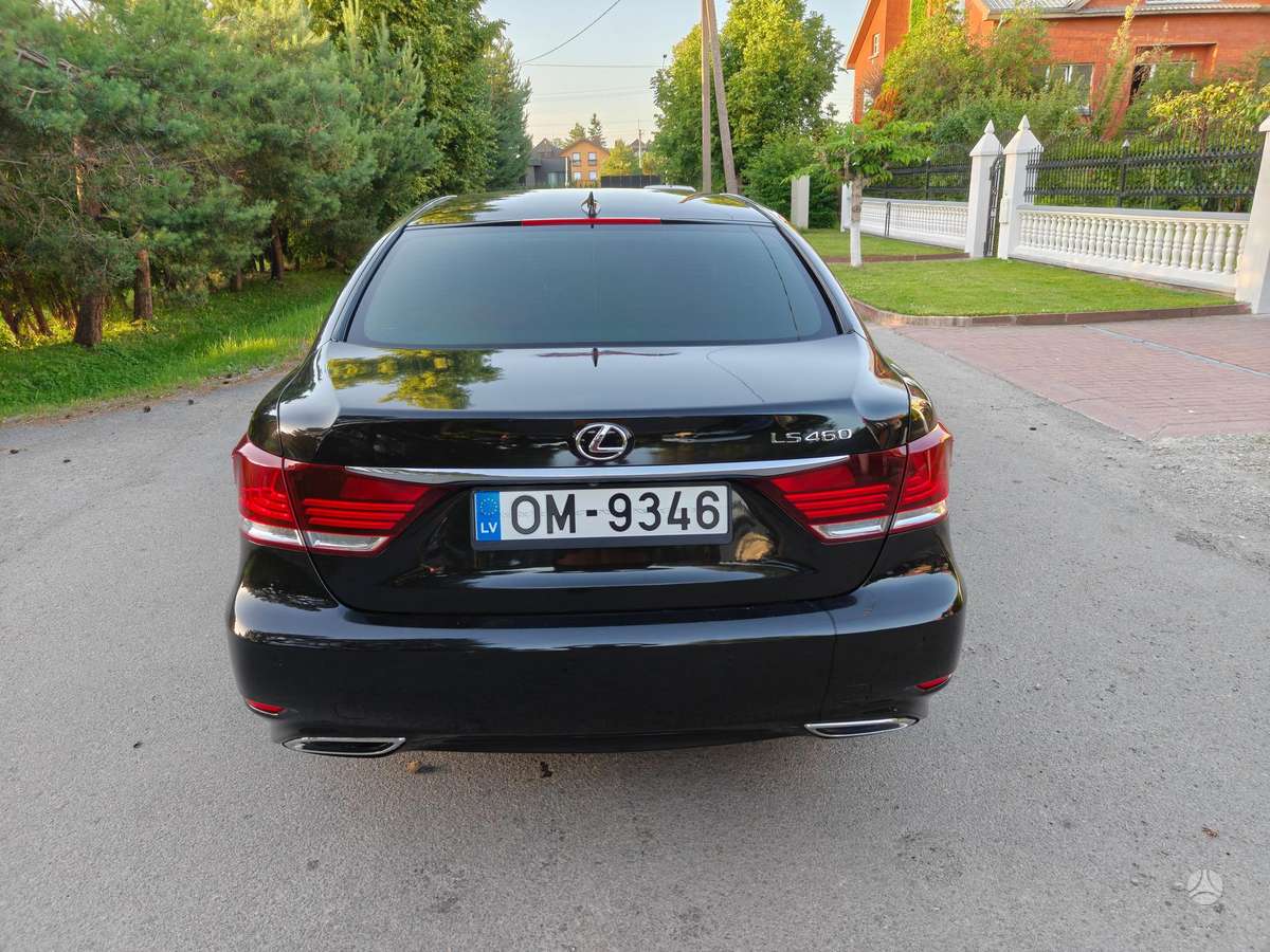 Lexus LS 460, 4.6 l., Седан