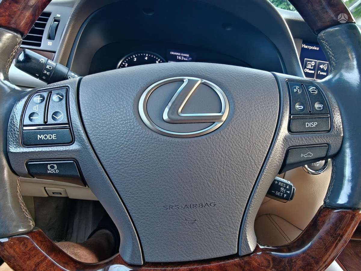 Lexus LS 460, 4.6 l., Седан