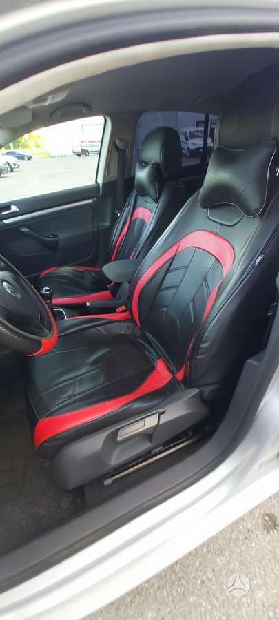 Volkswagen Jetta - 10