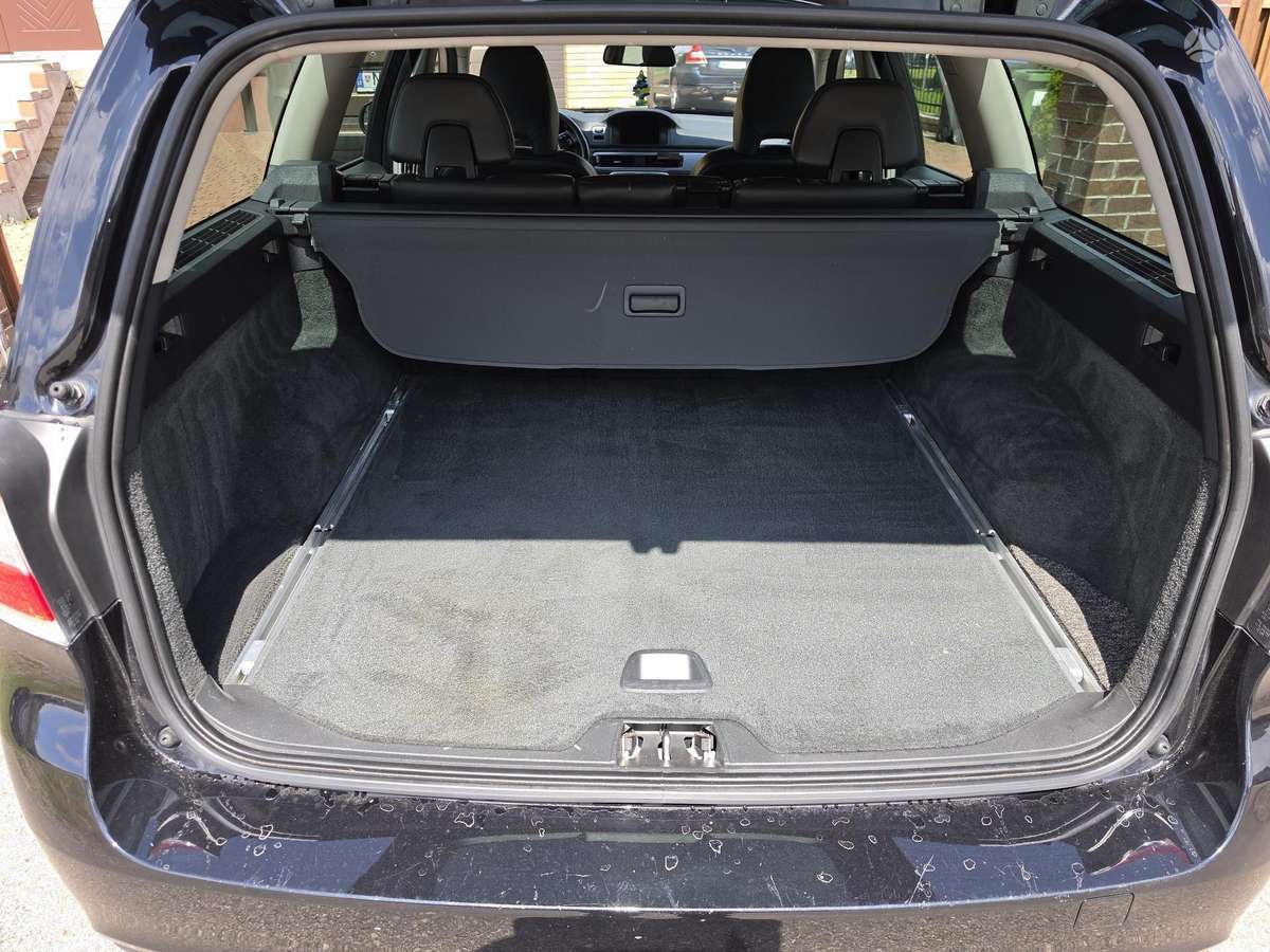 Volvo V70, 2.0 l., wagon