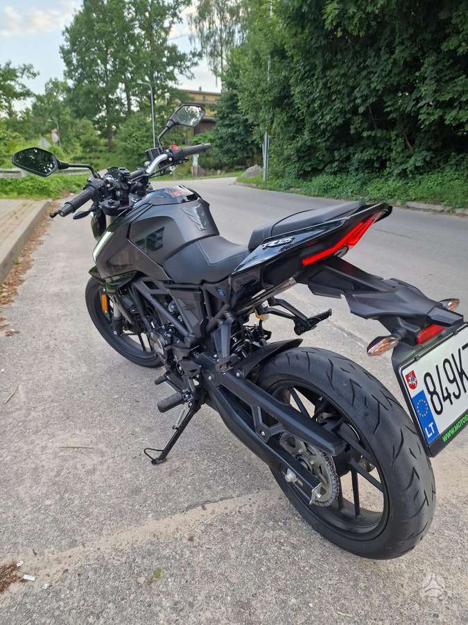 VOGE 125R 125cc, street / classic