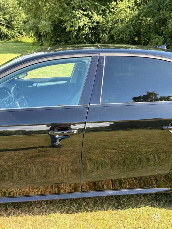 Audi A4, 2.0 l., saloon / sedan