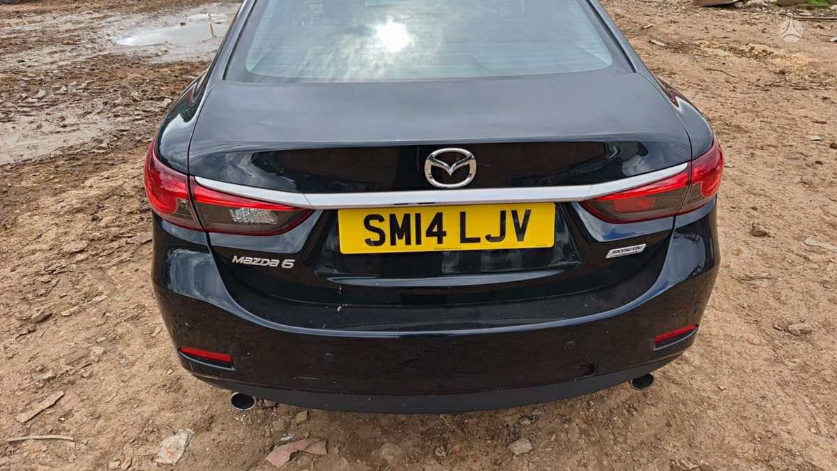 Mazda 6 dalimis. Mazda 6 2014 m dalys