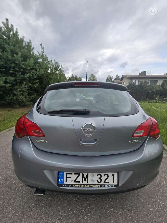 Opel Astra, 1.4 l., Хэтчбек
