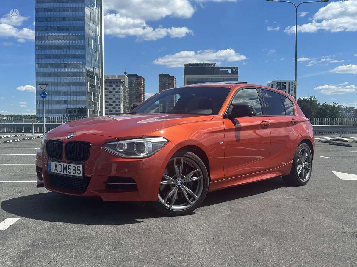 BMW M135, 3.0 l., Хэтчбек