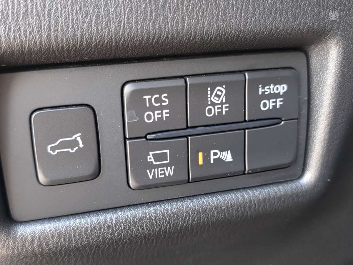 Mazda CX-5, 2.2 l., off-road / crossover