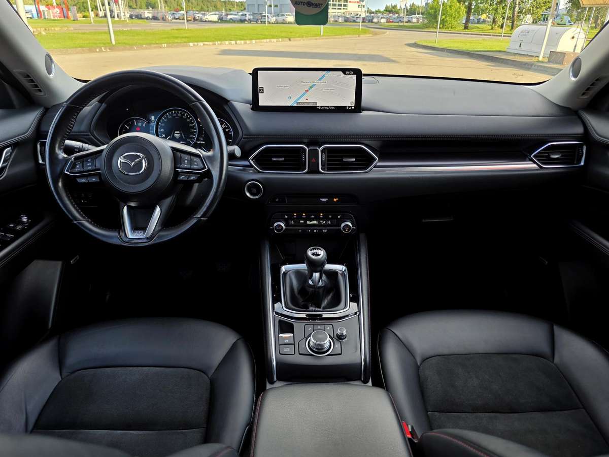 Mazda CX-5, 2.2 l., off-road / crossover