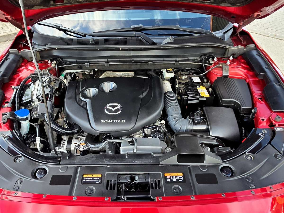 Mazda CX-5, 2.2 l., off-road / crossover
